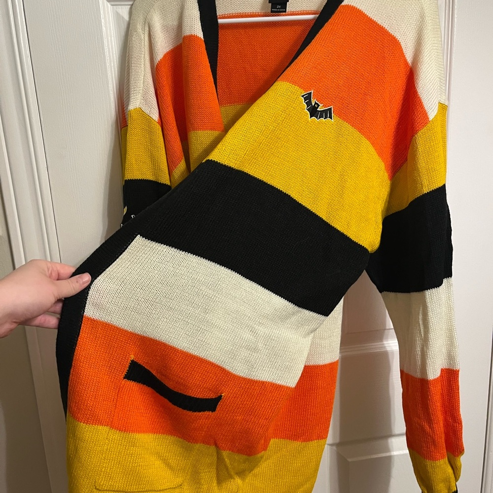 Her Universe Viral Disney Candy Corn Halloween Knit Cardigan - Picture 2 of 7